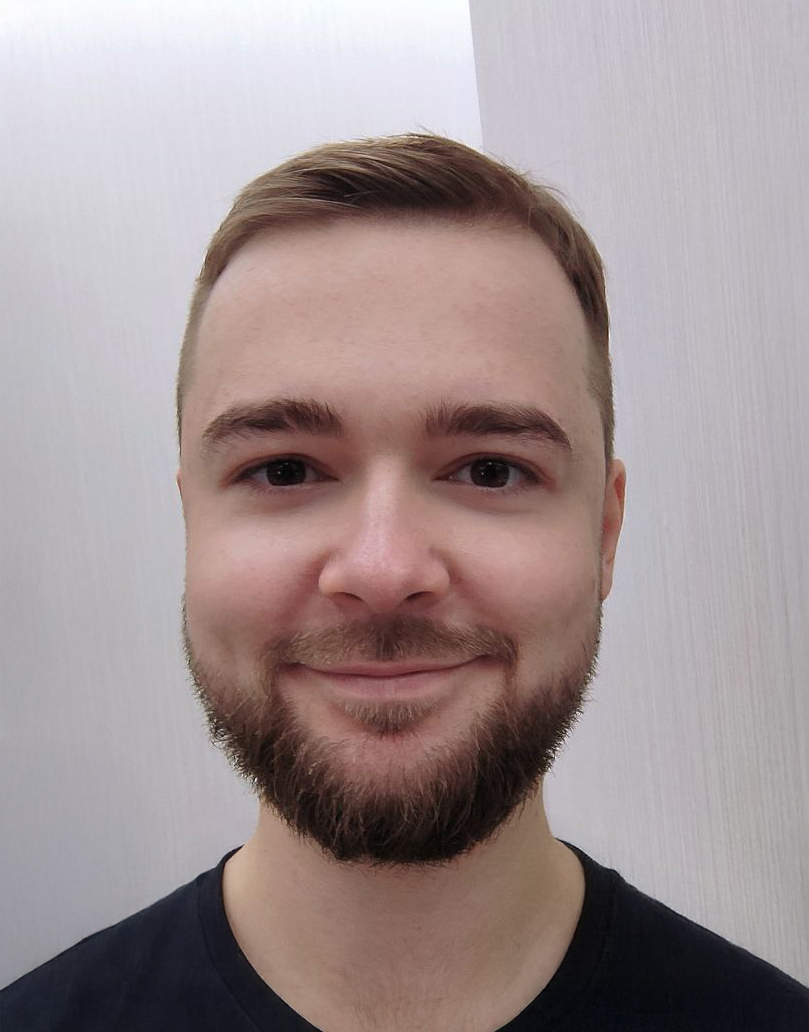 Максим Яций