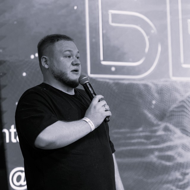 Александр Кондратьев